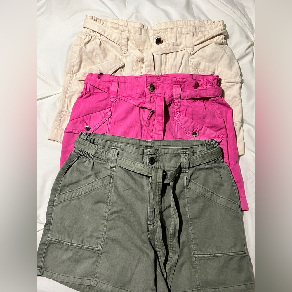 3 PAIR Old Navy Women's Belted Cargo Shorts in Cream, Pink, and Green